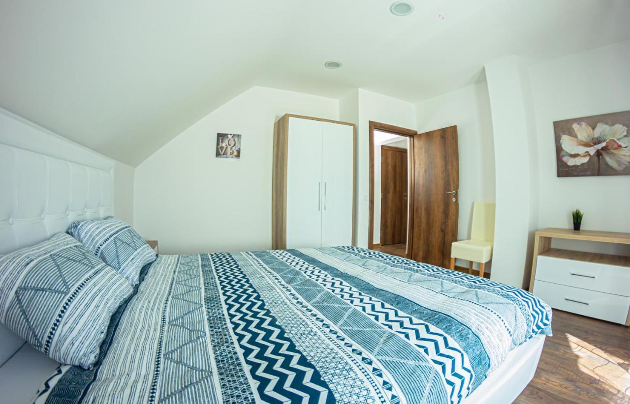 Holiday Home Lisica 자블야크 외부 사진